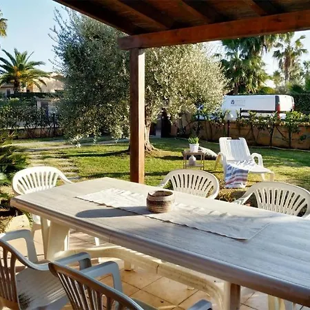 Villa Letty - 550mt Dal Mare Fondi